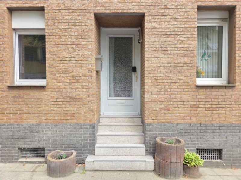 Düren ++ MODERNISIERTES EINFAMILIENHAUS + SONNENTERRASSE + GEWERBE IN GUTER LAGE!! ++ Haus kaufen
