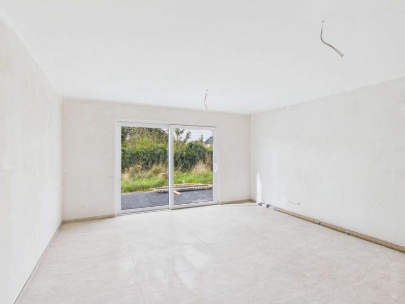 Nörvenich Moderne Doppelhaushälfte in Eschweiler über Feld – ruhig wohnen, offen leben" Haus kaufen