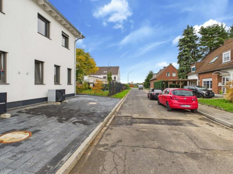 Nörvenich Moderne Doppelhaushälfte in Eschweiler über Feld – ruhig wohnen, offen leben" Haus kaufen