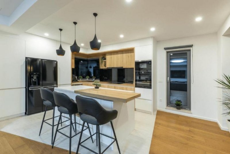 Motovun Luxuriöse Villa mit Schwimmbad in der Nähe von Motovun Haus kaufen