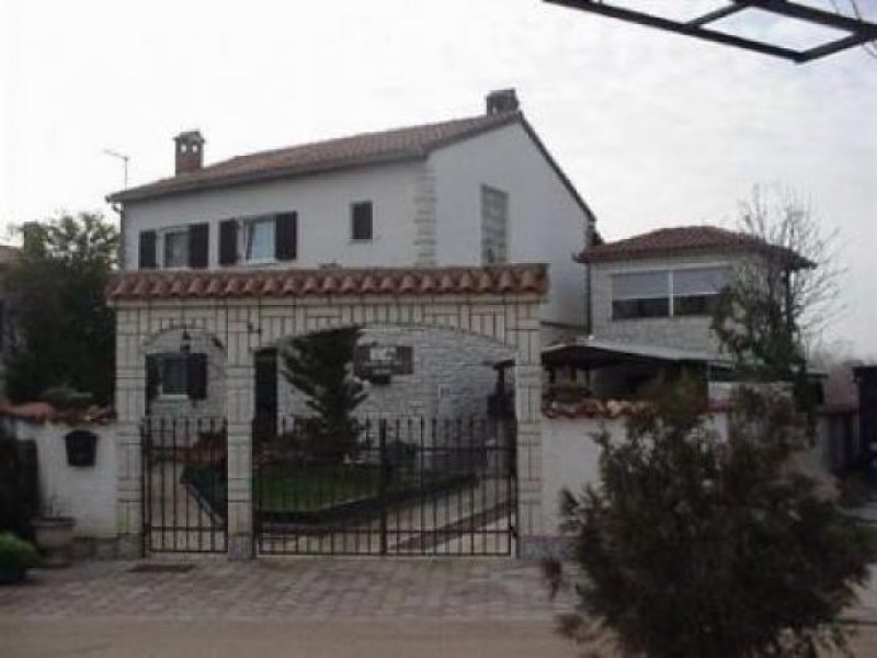 Nova Vas Familienhaus in kleinem Dorf Nähe Porec Haus kaufen