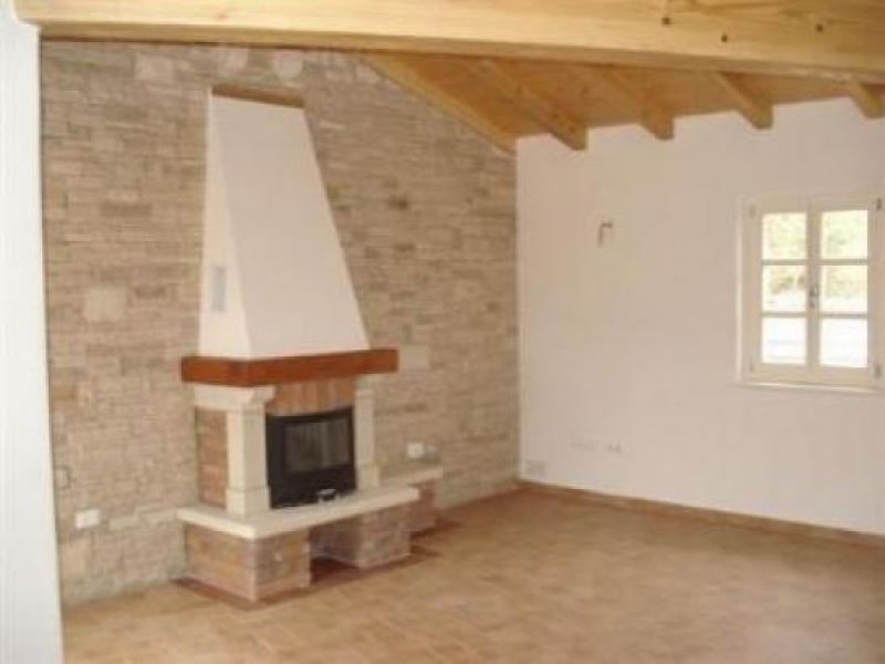 Buici-Porec Traumhaftes Steinhaus mit Pool und Garten Haus kaufen