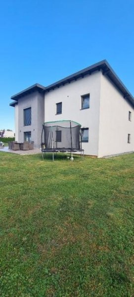 Mauerkirchen **Schönes Mehrfamilienhaus in einer Neubausiedlung Haus kaufen