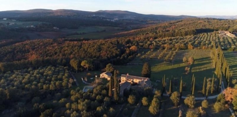 Siena Das zum Verkauf stehende Anwesen ist von historischer Bedeutung und stammt aus dem Jahr 1779 - Siena Haus kaufen