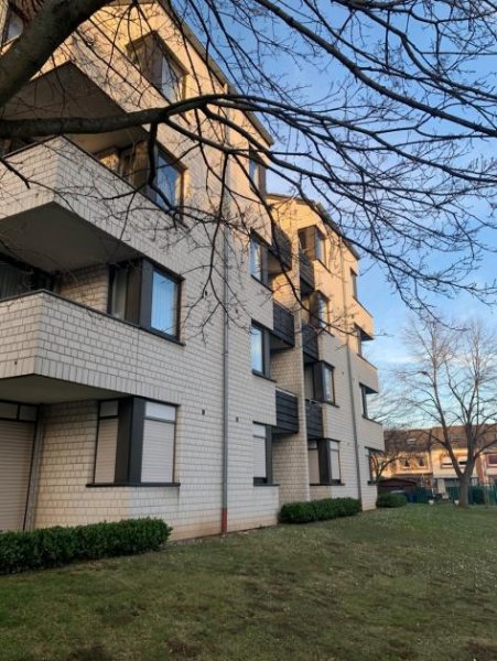Bonn BONN Appartement, Bj. 1985 mit ca. 26 m² Wfl. Küche, Terrasse. TG-Stellplatz vorhanden, vermietet. Wohnung kaufen
