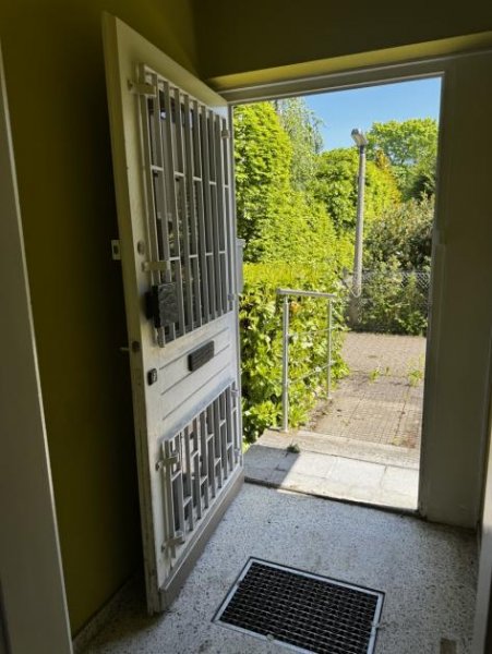 Bonn BONN-HEIDERHOF, Reihenhaus in toller Lage, 6 Zi., ca. 130 m² WNfl, Garten, Garage Keller 282 m² Grst Haus kaufen