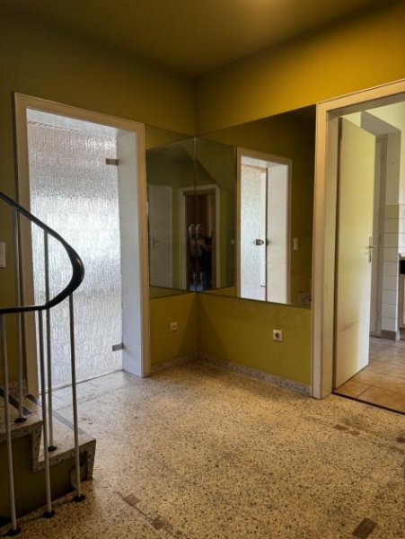 Bonn BONN-HEIDERHOF, Reihenhaus in toller Lage, 6 Zi., ca. 130 m² WNfl, Garten, Garage Keller 282 m² Grst Haus kaufen