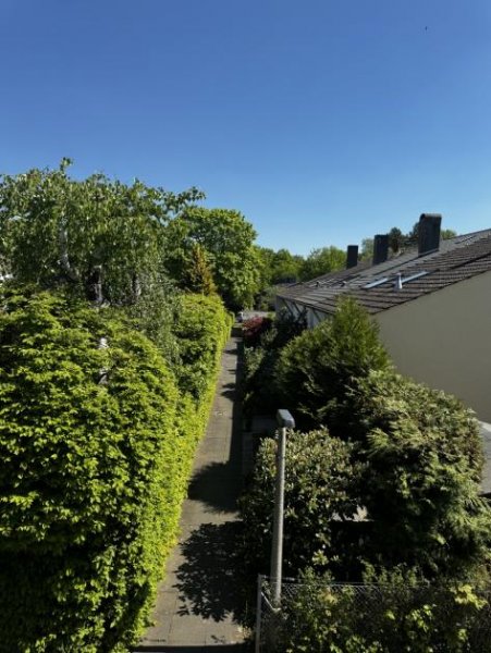 Bonn BONN-HEIDERHOF, Reihenhaus in toller Lage, 6 Zi., ca. 130 m² WNfl, Garten, Garage Keller 282 m² Grst Haus kaufen