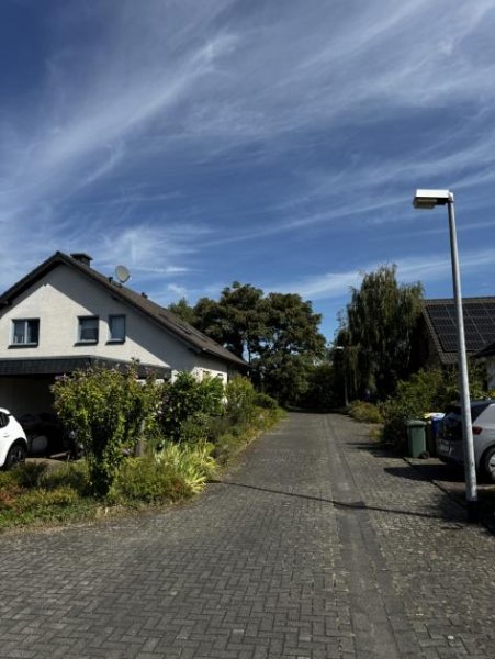 Bonn BONN-BEUEL, charmante DHH, Bj. 89 in top Lage, 5-6 Zi., ca. 125 m² Wfl., Garage, ca. 285 m² GrSt. Haus kaufen