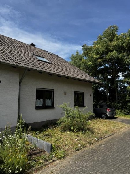 Bonn BONN-BEUEL, charmante DHH, Bj. 89 in top Lage, 5-6 Zi., ca. 125 m² Wfl., Garage, ca. 285 m² GrSt. Haus kaufen