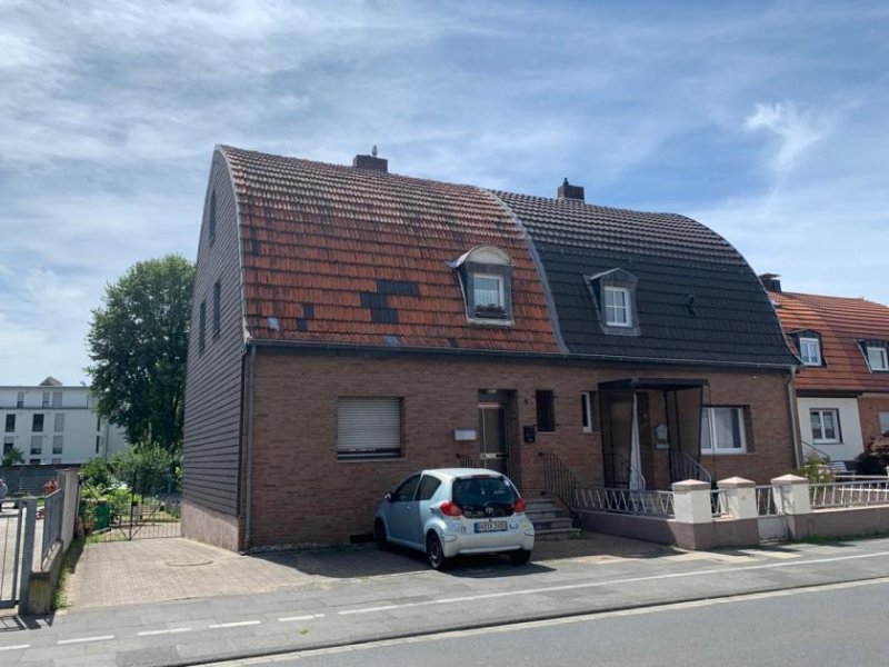 Bonn BONN-PÜTZCHEN 2-3 Zi. EG-Wohnung, bezugsfrei ca. 65 m² Wfl. mit Garten im 2 Part.Haus, 3 Stellplätze Wohnung kaufen