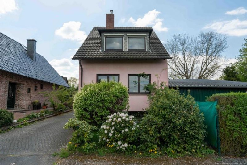 Bonn Freistehendes Familienhaus am Landschaftsschutzgebiet – Ruhe, Natur & Potenzial Haus kaufen