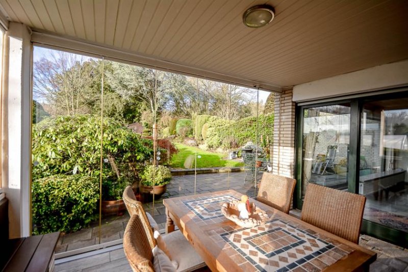 Bornheim (Rhein-Sieg-Kreis) Bungalow mit tollem Garten in gefragter Höhenlage von Merten Haus kaufen
