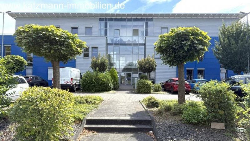 Bornheim (Rhein-Sieg-Kreis) Exklusives Büro-/Verwaltungs-/Schulungsgebäude mit Staffelgeschoss u. großem Grundstück (3.001 m²) zu verkaufen Gewerbe
