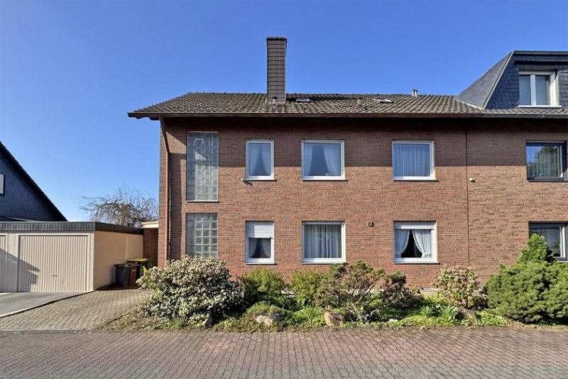 Bornheim (Rhein-Sieg-Kreis) Sechtem: Familienfreundliches Haus in ruhiger Lage Haus kaufen