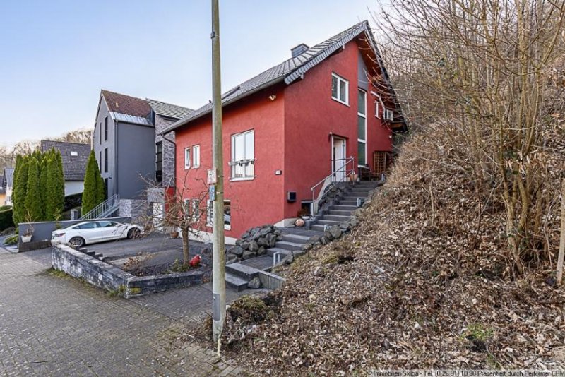 Bad Neuenahr-Ahrweiler Einfamilienhaus aus 2005 mit Einliegerwohnung in erhöhter Lage von Lohrsdorf Haus kaufen