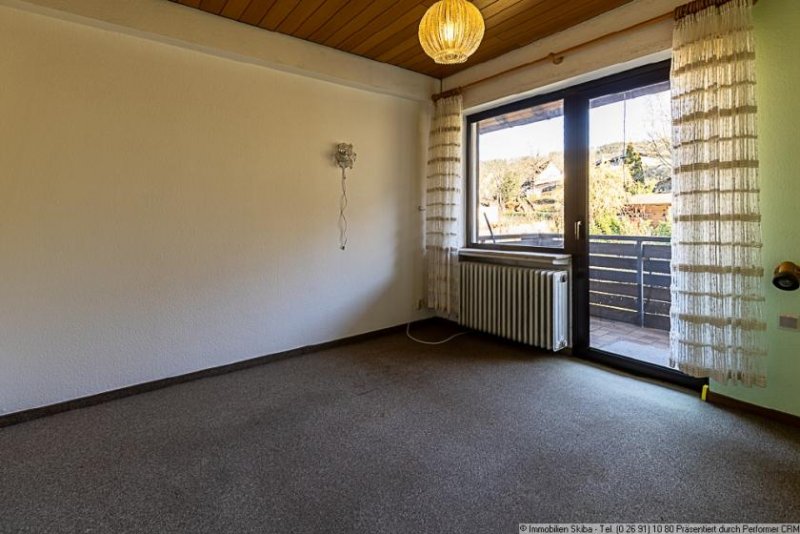Hönningen Zwei Einfamilienhäuser im Ortskern von Hönningen: Eigenheim und Anlageobjekt ideal kombinierbar Haus kaufen