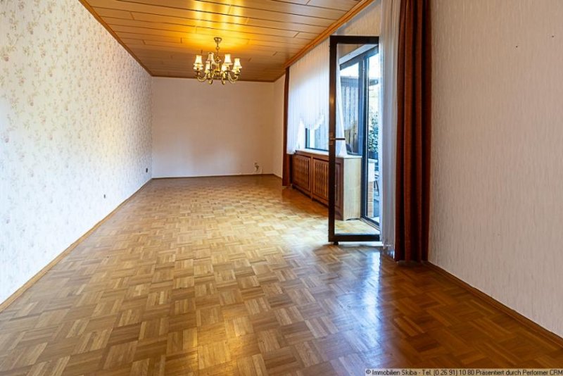 Hönningen Zwei Einfamilienhäuser im Ortskern von Hönningen: Eigenheim und Anlageobjekt ideal kombinierbar Haus kaufen