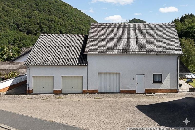 Kaltenborn Eifel-Bauernhaus mit Scheune und großem Garten in Kaltenborn - Nähe Nürburgring Haus kaufen