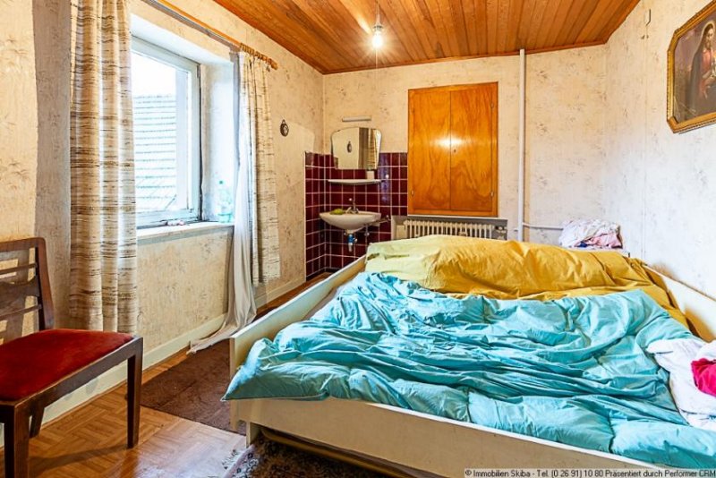 Kaltenborn Nürburgring-Immobilie: Wohnhaus, Wohnung, Scheunen, Bauplätze in Jammelshofen Haus kaufen