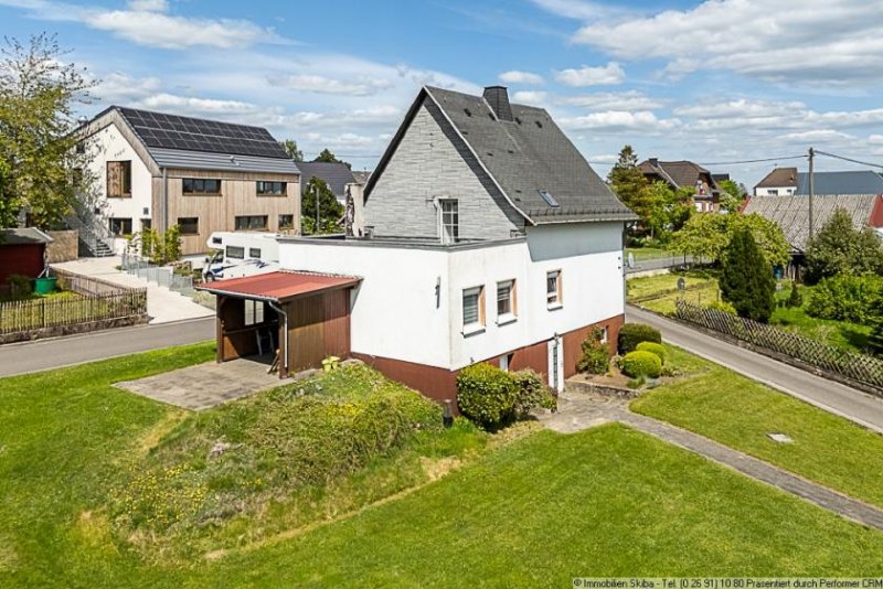 Wershofen Einfamilienhaus mit großer Wiese und Doppelgarage in Wershofen Haus kaufen