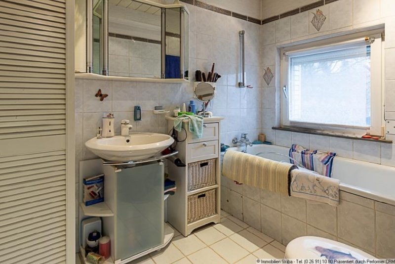 Pomster Renovierungsbedürftiges Einfamilienhaus mit großem Garten in Pomster Haus kaufen