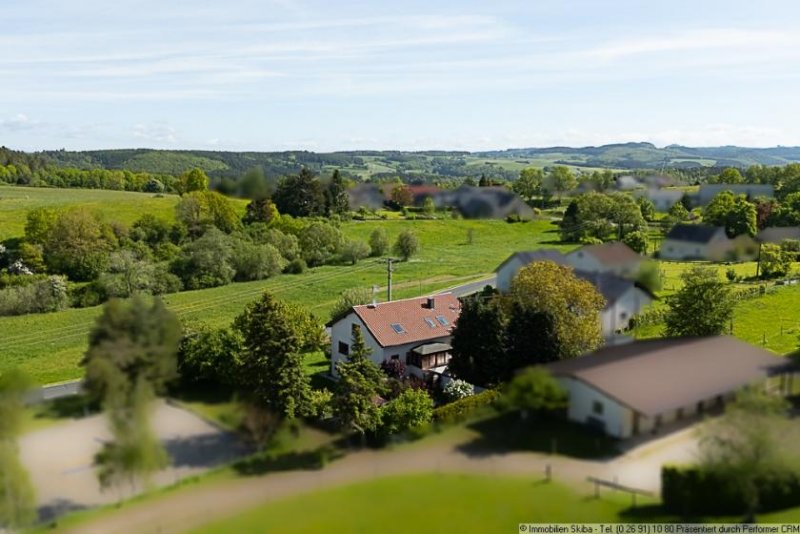 Bodenbach (Landkreis Vulkaneifel) Viel Platz im Nebengebäude - Großer Garten - Eifel-Einfamilienhaus mit Einliegerwohnung in Bodenbach Haus kaufen