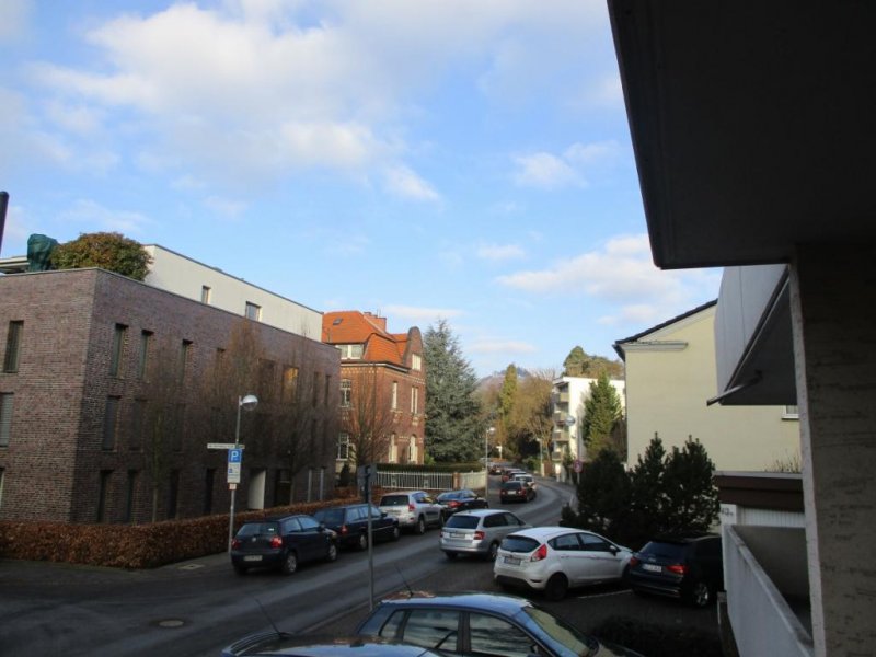 Bad Honnef BAD HONNEF-ZENTRUM, Top Lage, Appartement im Hochparterre, EBK, Diele, Bad, Balkon, Kellerabteil Wohnung kaufen