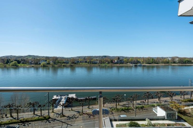 Königswinter Fast-Penthouse in 1A-Rheinlage – zwei Terrassen, Weitblick & Privatsphäre Wohnung kaufen