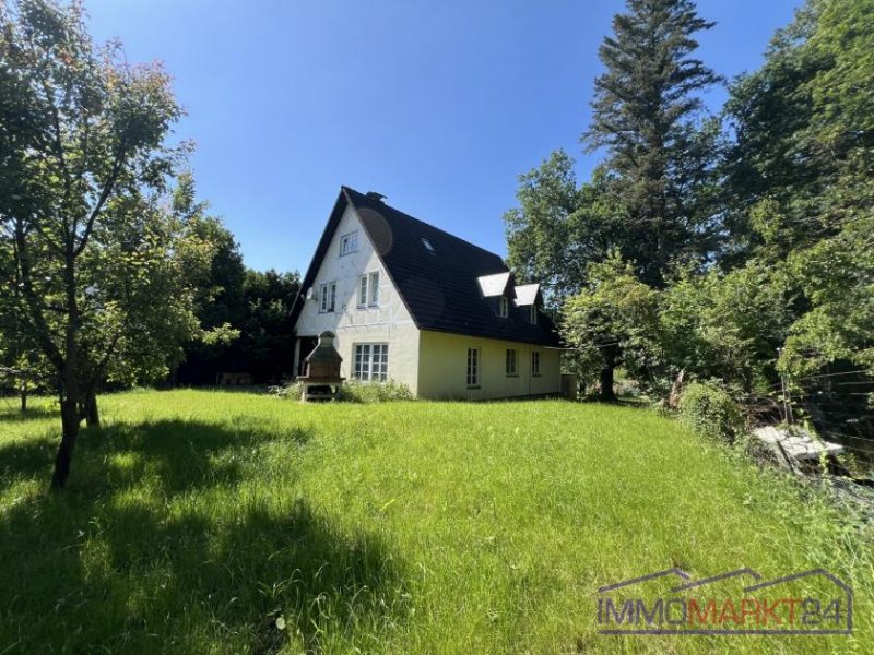 Siegburg Mehrgenerationenhaus in Siegburg mit Baugrundstück am Wald zu verkaufen Haus kaufen