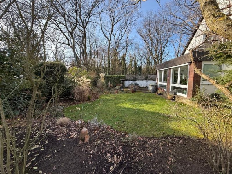 St. Augustin SANKT AUGUSTIN HANGELAR, freist. Einfam.Haus ca. 135 m² Wfl. 6 Zi., 379 m² GrSt., Vollkeller, Garage Haus kaufen