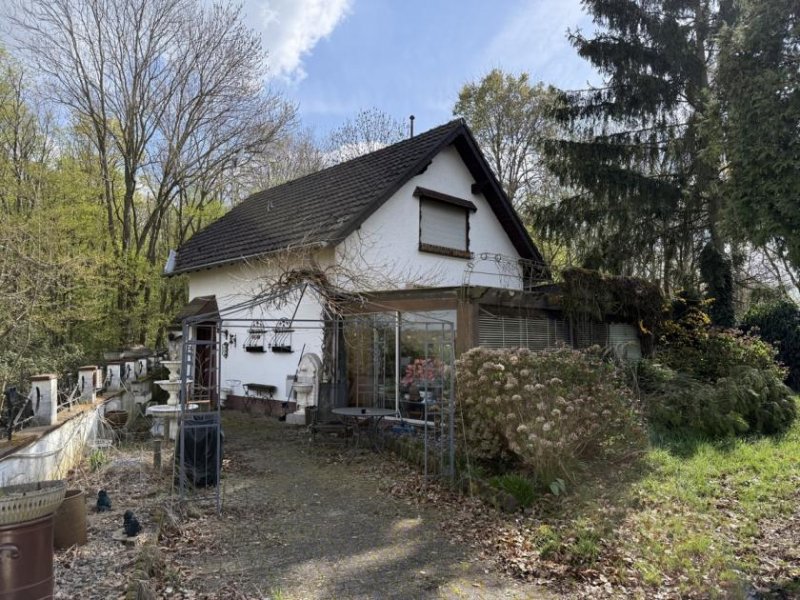 Troisdorf TROISDORF KRIEGSDORF freist. Einfam. Haus mit ca. 110 m² Wfl., Wintergarten, Garage, 659 m² GrSt. Haus kaufen