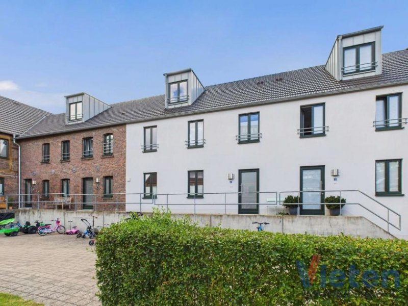 Weilerswist Exklusives Wohnen auf dem historischen Gutshof: Charme, Ruhe und Hochwertigkeit erleben Haus kaufen