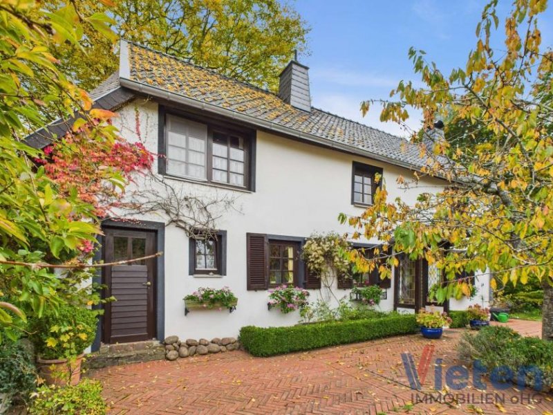 Schleiden Einfamilienhaus im Cottage-Stil in Schleiden-Broich mit angrenzendem Baugrundstück Haus kaufen