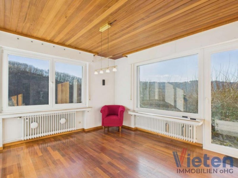 Schleiden Familienfreundliches Wohnen mit Weitblick – Ihr neues Zuhause mit Kamin, Garten und Privatsphäre Haus kaufen