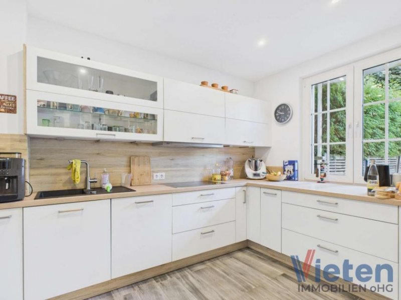 Schleiden Gemütliche Doppelhaushälfte mit Charme und großem Garten Haus kaufen