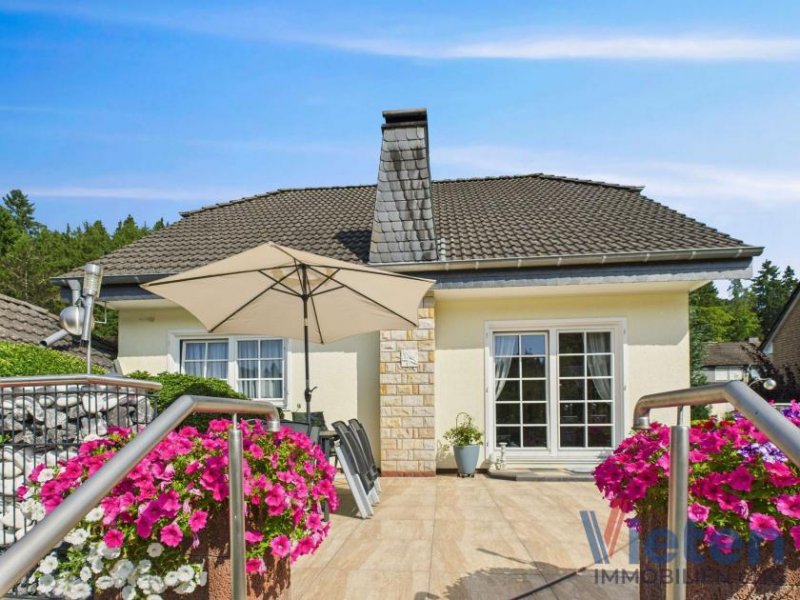 Schleiden Gepflegtes Einfamilienhaus mit Gartenidylle in Schleiden-Oberhausen Haus kaufen