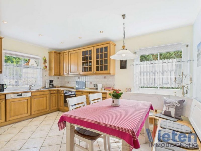 Schleiden Gepflegtes Einfamilienhaus mit Gartenidylle in Schleiden-Oberhausen Haus kaufen