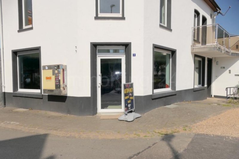 Schleiden ++ TOP RENDITE VON 7,16 PROZENT!! WOHN- UND GESCHÄFTSHAUS IN ZENTRALER LAGE! ++ Haus kaufen