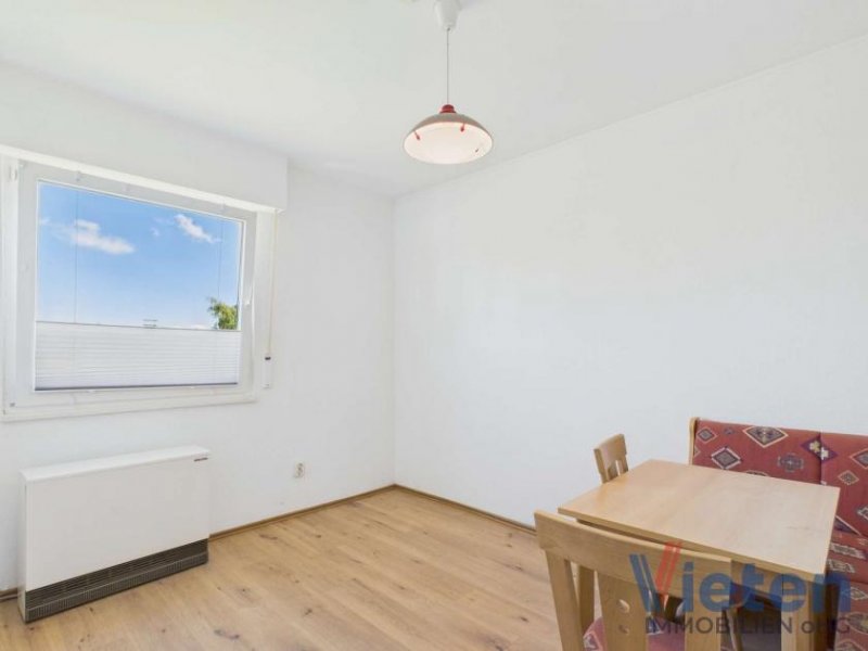 Hellenthal Charmanter Bungalow mit ausgebautem Souterrain in Hellenthal-Hollerath Haus kaufen