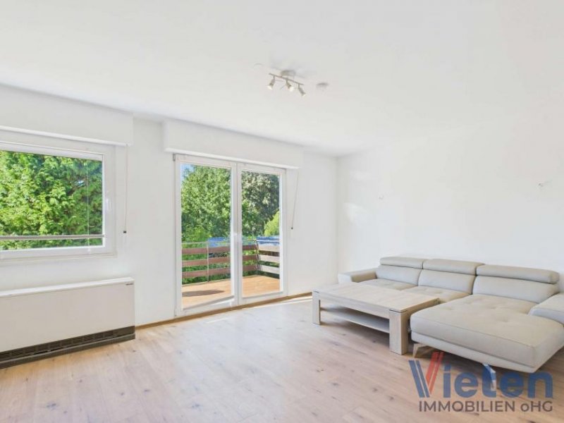 Hellenthal Charmanter Bungalow mit ausgebautem Souterrain in Hellenthal-Hollerath Haus kaufen