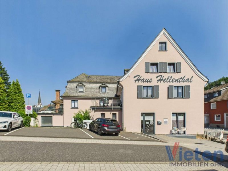 Hellenthal Kapitalanleger aufgepasst - gut gepflegtes, renditestarkes Wohn- & Geschäftshaus Gewerbe kaufen