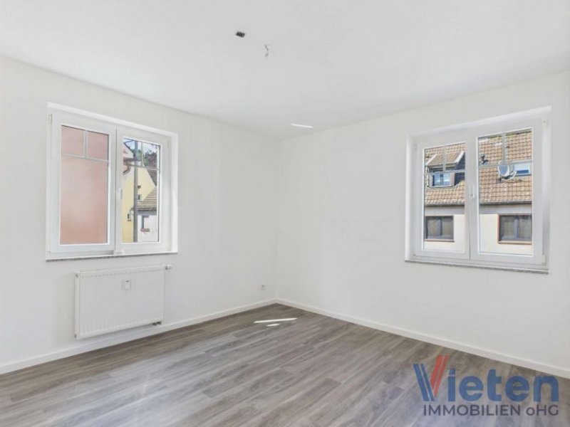 Hellenthal Kapitalanleger aufgepasst - gut gepflegtes, renditestarkes Wohn- & Geschäftshaus Gewerbe kaufen