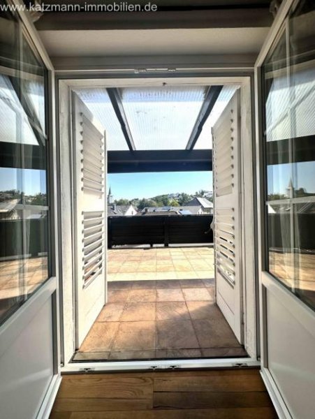 Nettersheim Eingerichtete Praxis und repräsentatives Wohnhaus im Ortskern zu verkaufen Gewerbe kaufen