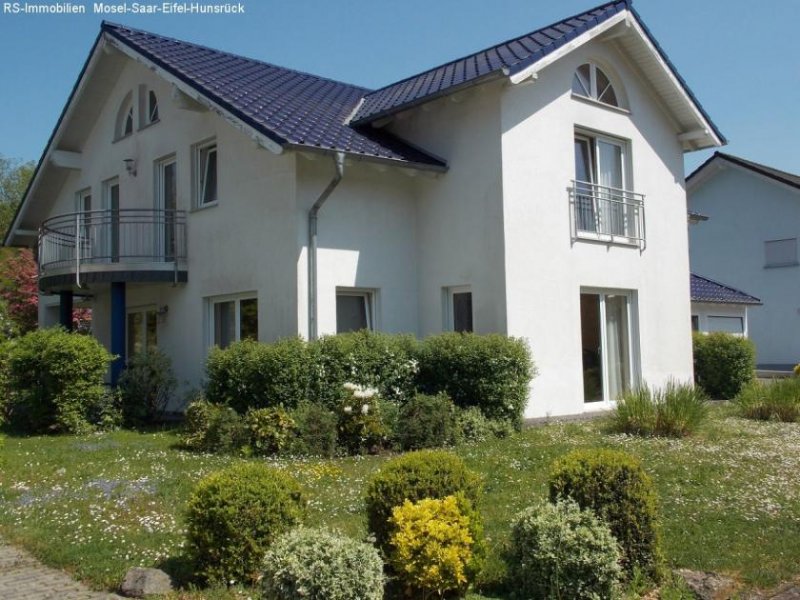 Trier Nähe Trier / Luxemburg / hochwertiges Niedrigenergiehaus (EFW / Klasse A+) Haus kaufen