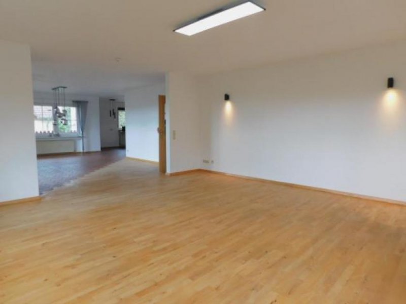 Trierweiler Trierweiler/Sirzenich - Villa mit ELW in absolut ruhiger und unverbaubarer Lage Haus kaufen