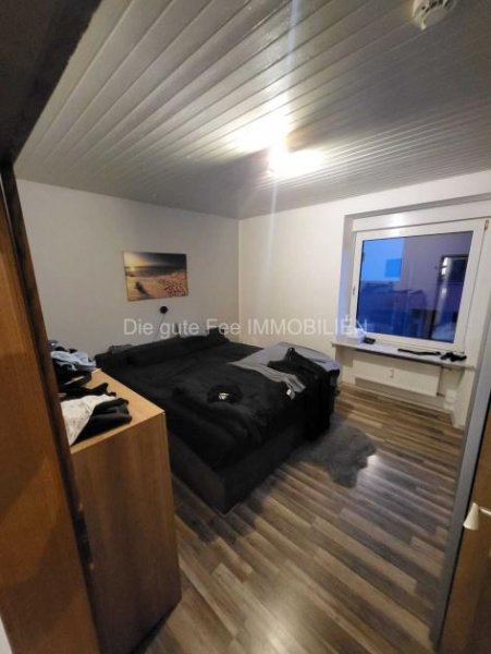 Waldrach ***RESERVIERT*** Schönes Zweifamilienhaus für Kapitalanleger oder Mehrgenerationshaus Haus kaufen