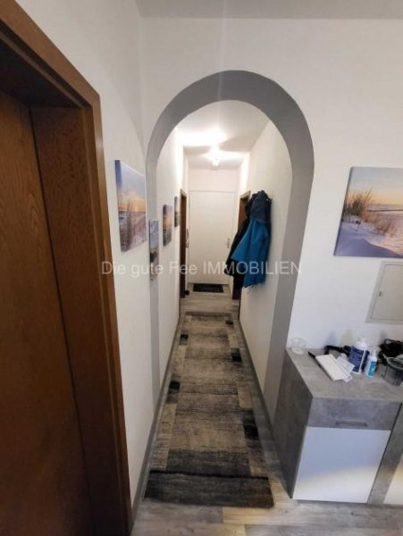 Waldrach ***RESERVIERT*** Schönes Zweifamilienhaus für Kapitalanleger oder Mehrgenerationshaus Haus kaufen