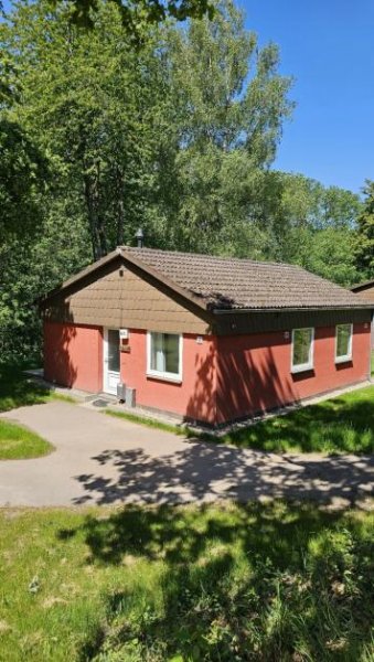 Saarburg Super Renditeobjekt, schöne renovierte Ferienhäuser im Ferienpark Landal Warsberg Saarburg Haus kaufen