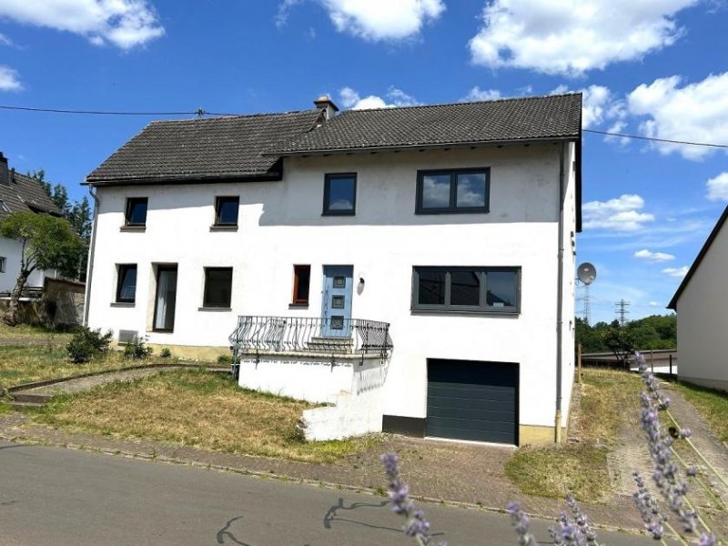 Altrich zwei Wohnhäuser und rd. 20.000 qm Land direkt am Haus (Nähe zur Stadt Wittlich 5 km) Haus kaufen